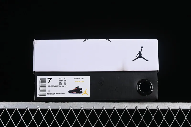 All categories Air Jordan Jordan series basketball shoes Air Jordan 5 Z version Air Jordan 5 Low "Chinese New Year" AJ5 Jordan 5 Chinese New Year theme low-top basketball shoes 840475-060